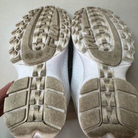 White Fila Chunky Sneakers | Size 7 | Vintage Style | Great Condition - Picture 16 of 16